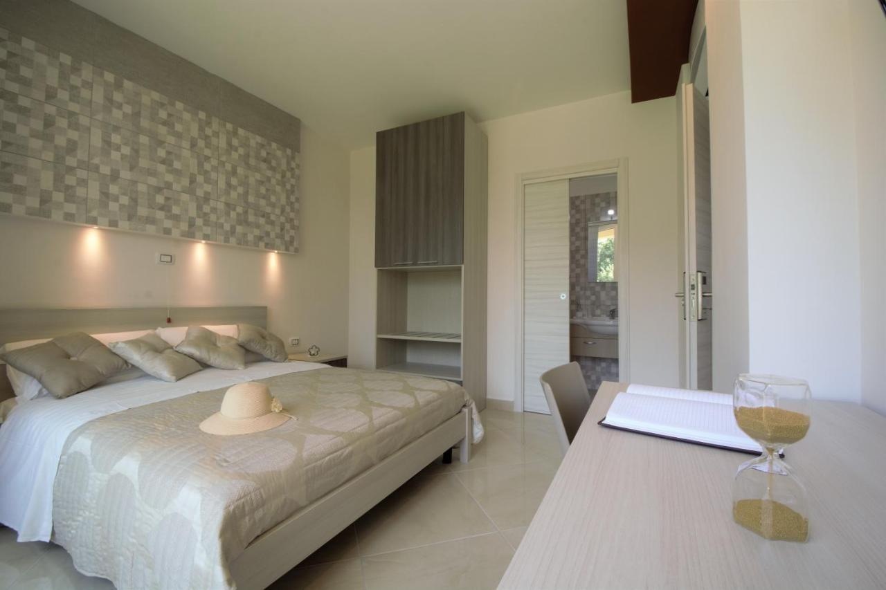 Askia Rooms & Breakfast Ascea Bagian luar foto