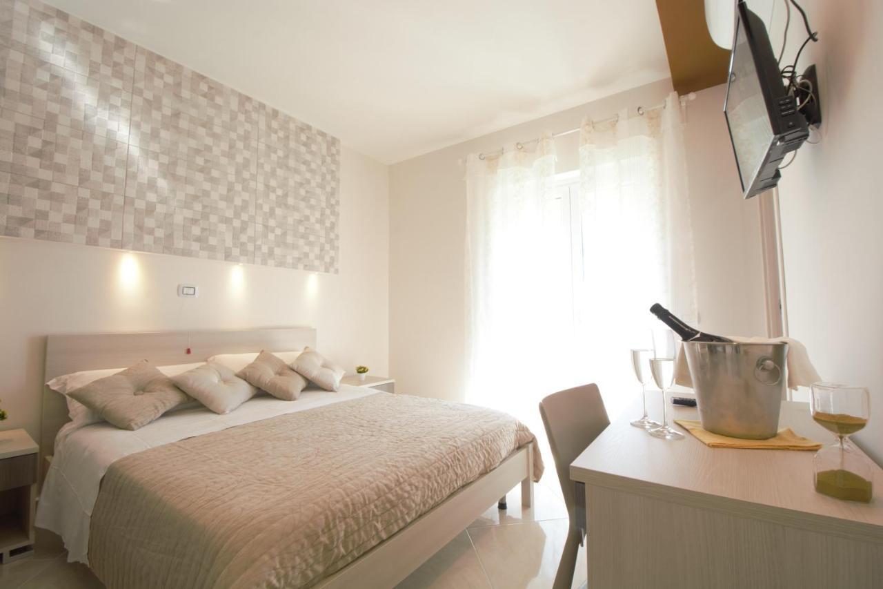 Askia Rooms & Breakfast Ascea Bagian luar foto