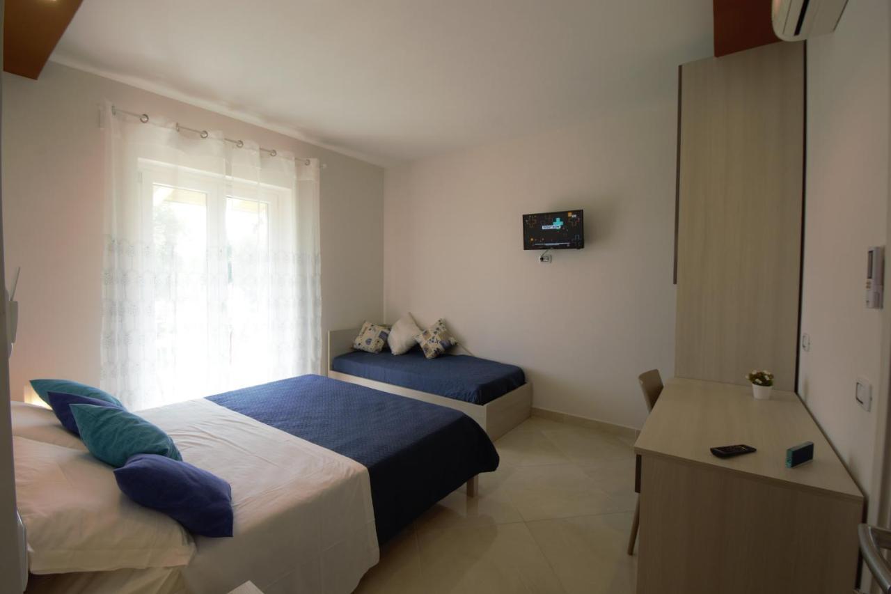 Askia Rooms & Breakfast Ascea Bagian luar foto